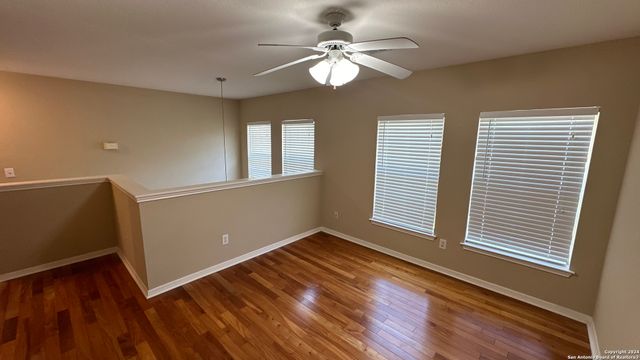 10411 HORN BLVD, San Antonio, TX 78240