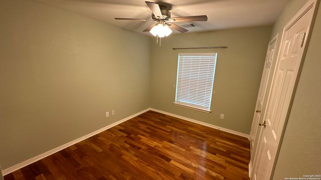 10411 HORN BLVD, San Antonio, TX 78240