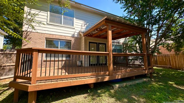 10411 HORN BLVD, San Antonio, TX 78240