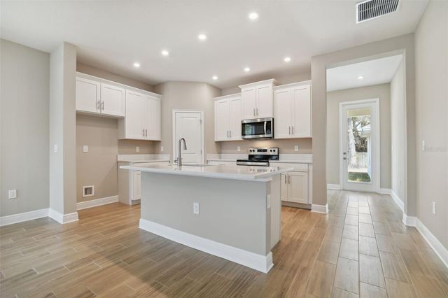 5010 22ND STREET N, St Petersburg, FL 33714