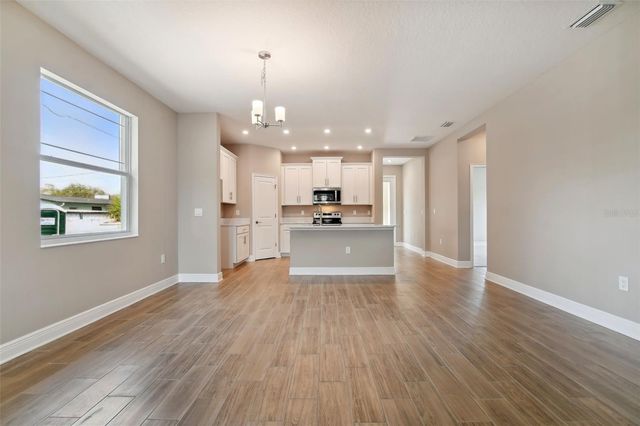 5010 22ND STREET N, St Petersburg, FL 33714