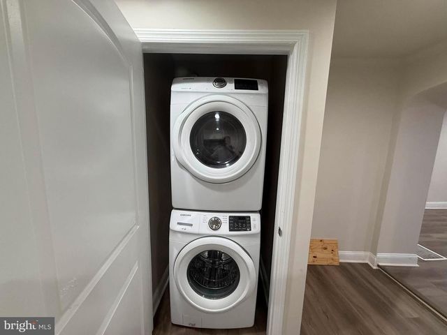 27 CHURCH ST, Mount Holly, NJ 08060