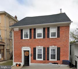 27 CHURCH ST, Mount Holly, NJ 08060