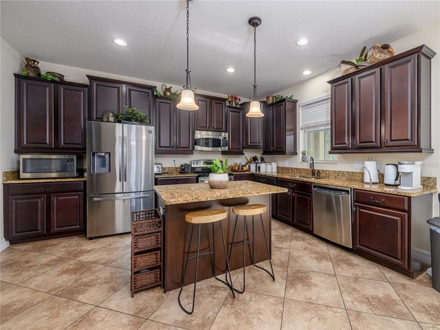 20213 REGAL FERN COURT, Tampa, FL 33647