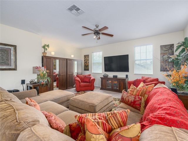 20213 REGAL FERN COURT, Tampa, FL 33647