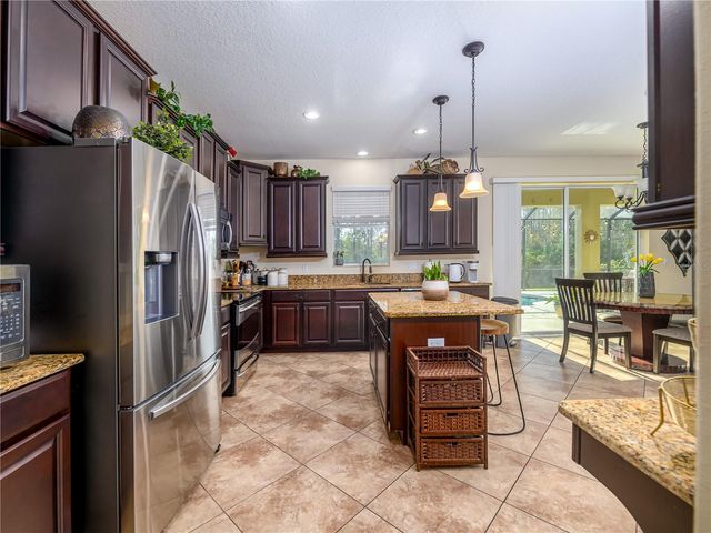 20213 REGAL FERN COURT, Tampa, FL 33647