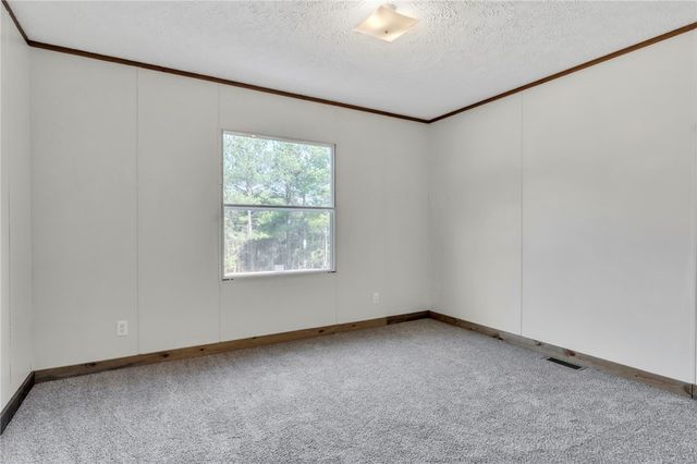 1112 Wilton E Hall Road, Starr, SC 29684