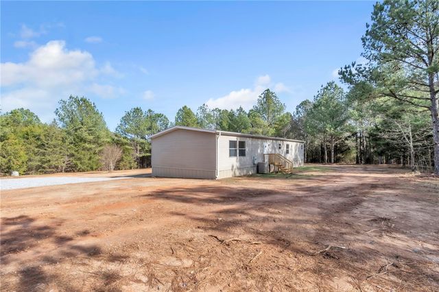 1112 Wilton E Hall Road, Starr, SC 29684