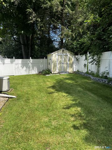 9 Dakota Trail, Bristol, CT 06010