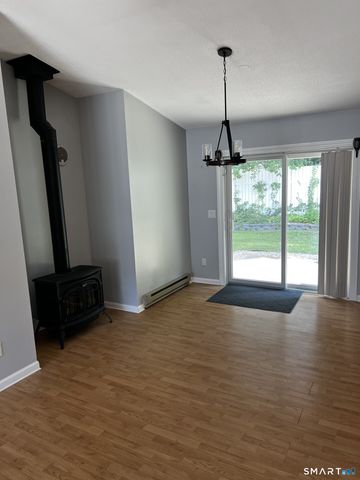9 Dakota Trail, Bristol, CT 06010