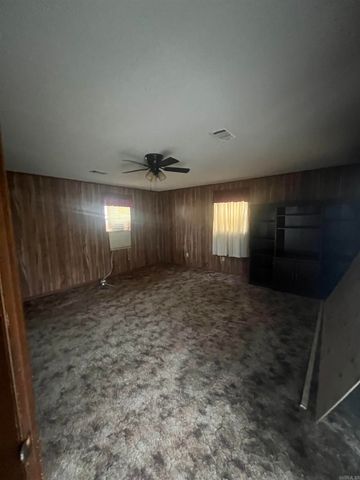 1209 E 42nd Avenue, Pine Bluff, AR 71601