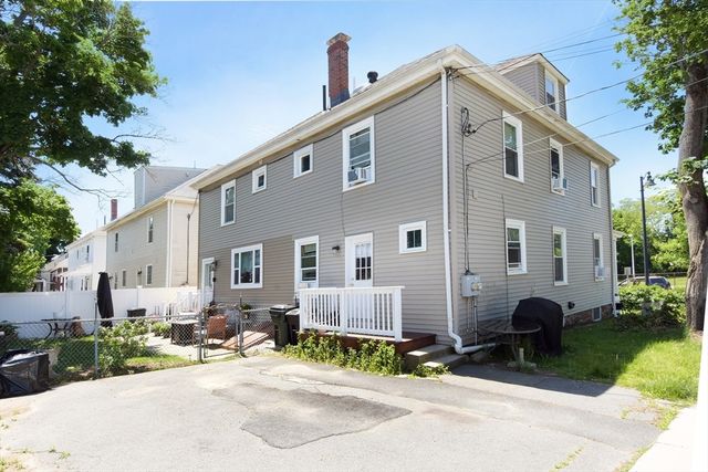 435 Cabot St B, Beverly, MA 01915