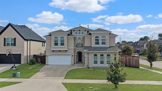 10010 Lucky Debonair Lane, Frisco, TX 75035