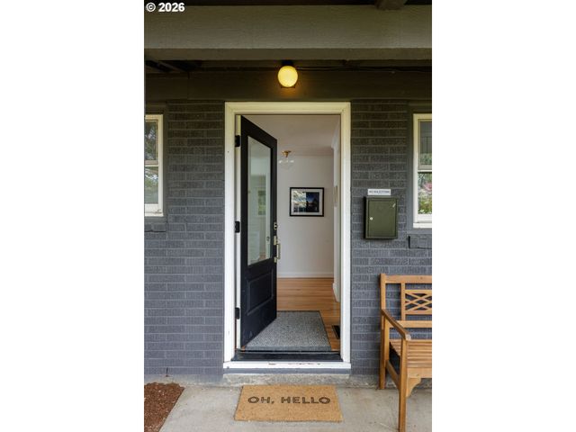 9720 Sw INGLEWOOD Pl, Portland, OR 97225