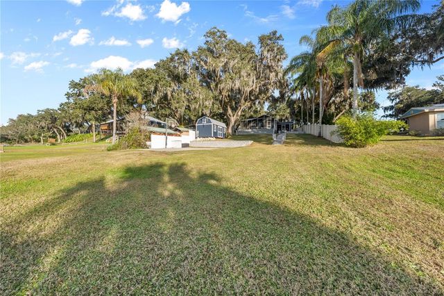 15340 SE 140TH AVENUE ROAD, Weirsdale, FL 32195