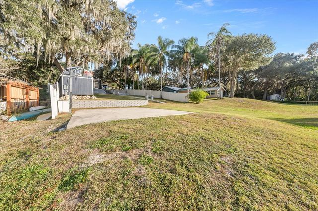 15340 SE 140TH AVENUE ROAD, Weirsdale, FL 32195