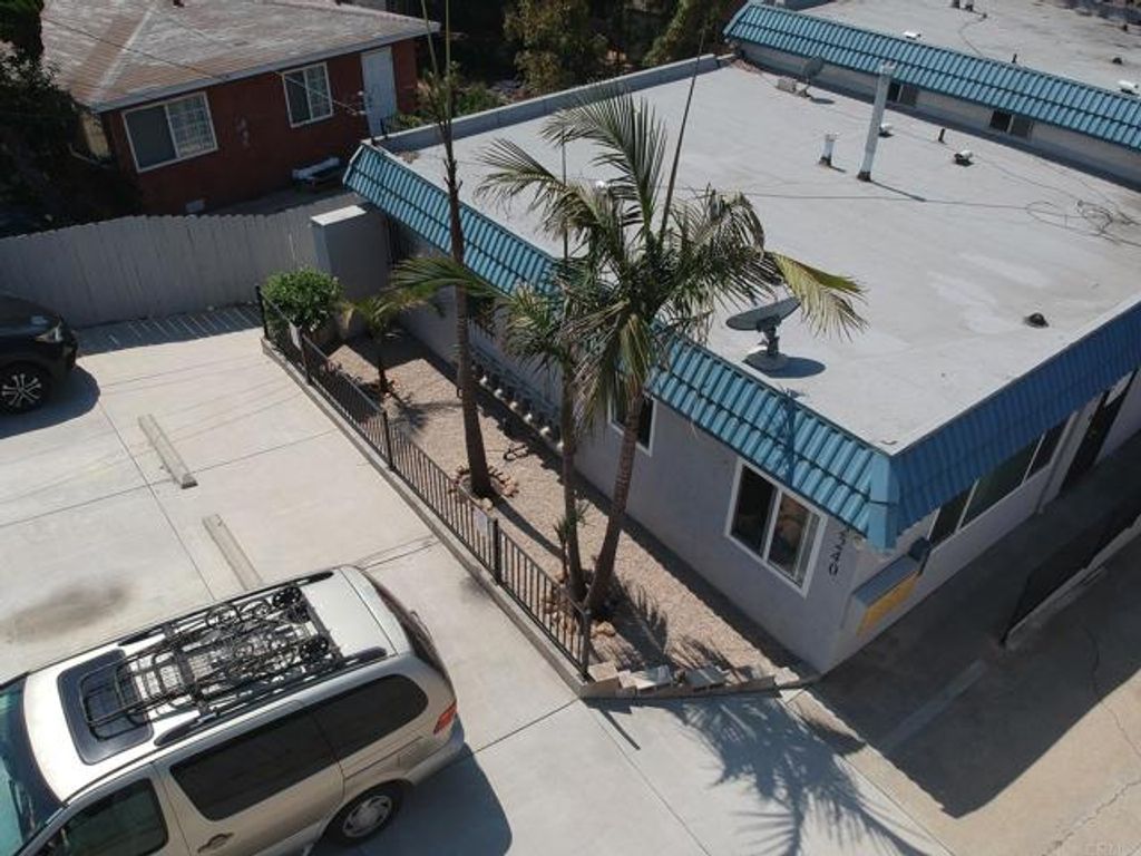 2240 W dunlop st, San Diego, CA 92111