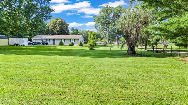 11785 Gerlaugh Road, Medway, OH 45341