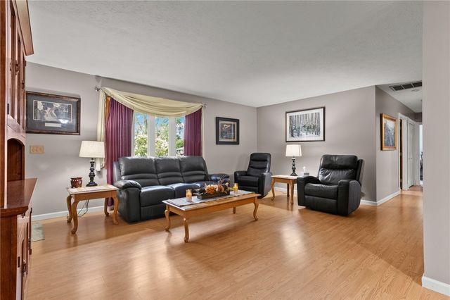 11785 Gerlaugh Road, Medway, OH 45341