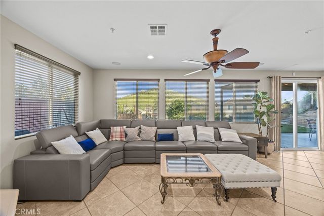 12178 Scenic View, Riverside, CA 92505