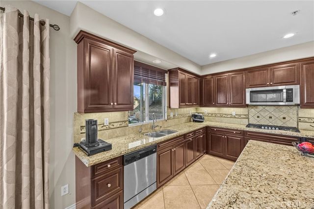 12178 Scenic View, Riverside, CA 92505