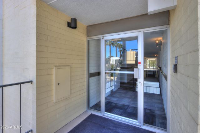 6502 N Central Avenue B203, Phoenix, AZ 85012