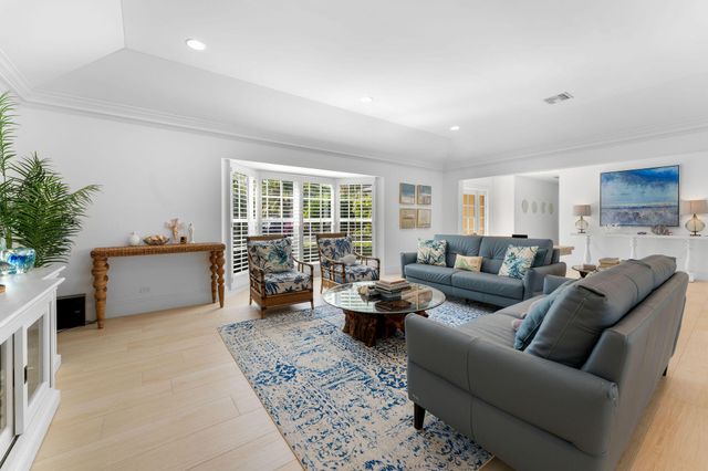 11354 Golfview Lane, North Palm Beach, FL 33408