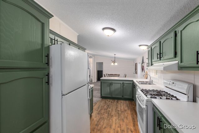 6830 E Carrigan Drive, Newaygo, MI 49337