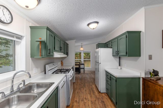 6830 E Carrigan Drive, Newaygo, MI 49337