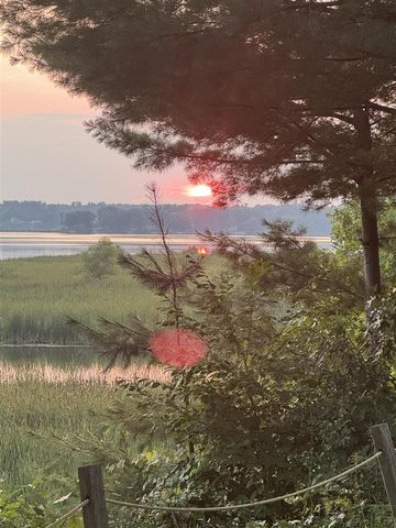 6830 E Carrigan Drive, Newaygo, MI 49337