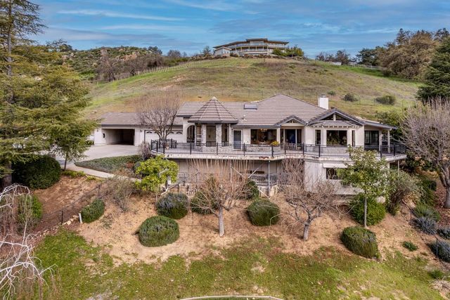 18616 Skuse Court, San Jose, CA 95120