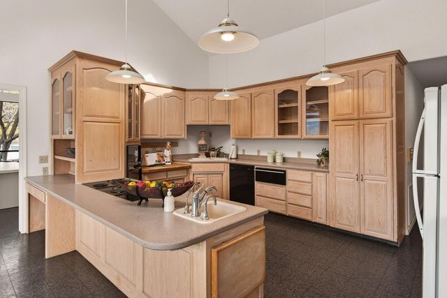 18616 Skuse Court, San Jose, CA 95120