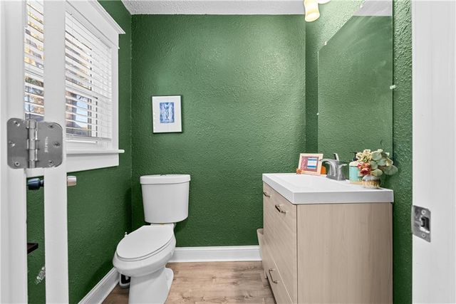 4612 Tracy Avenue, Kansas City, MO 64110