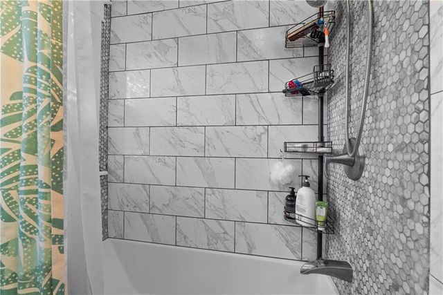 4612 Tracy Avenue, Kansas City, MO 64110