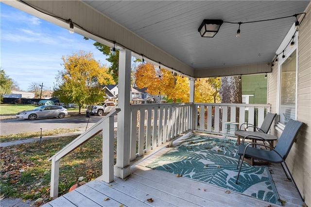 4612 Tracy Avenue, Kansas City, MO 64110