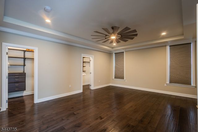 96 Van Cleef Dr, Readington Twp., NJ 08889