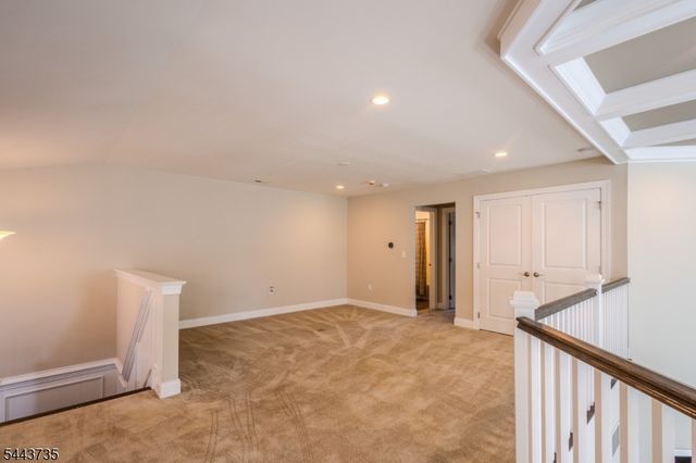 96 Van Cleef Dr, Readington Twp., NJ 08889