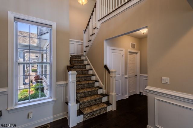96 Van Cleef Dr, Readington Twp., NJ 08889