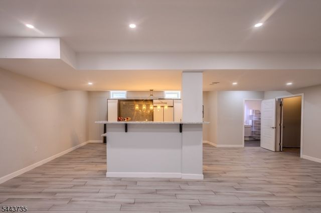 96 Van Cleef Dr, Readington Twp., NJ 08889