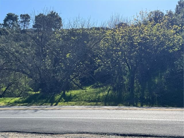 3300 N Topanga Canyon Blvd, Woodland Hills, CA 91364