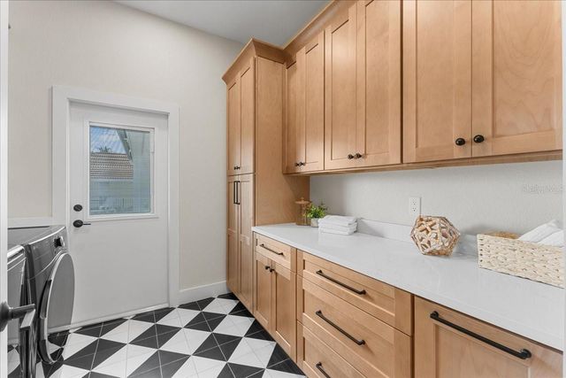 4973 60TH AVENUE S, St Petersburg, FL 33715