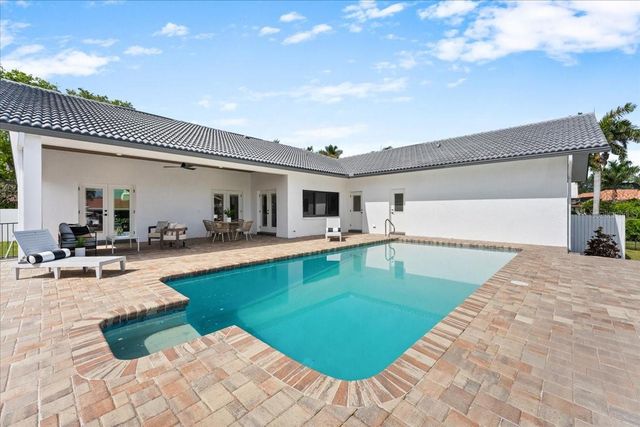 4973 60TH AVENUE S, St Petersburg, FL 33715