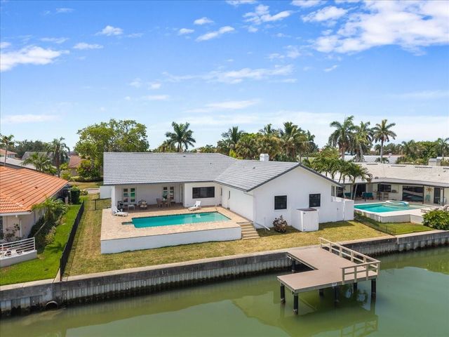 4973 60TH AVENUE S, St Petersburg, FL 33715