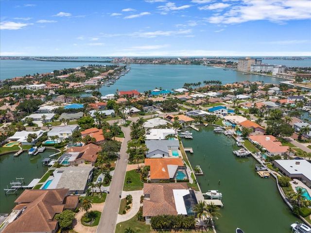 4973 60TH AVENUE S, St Petersburg, FL 33715