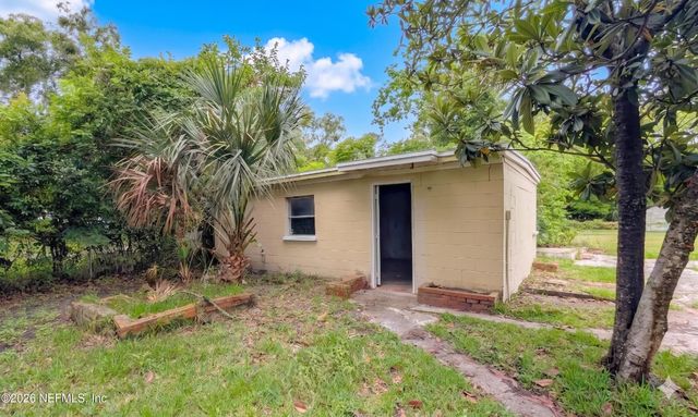 2750 CALLOWAY Circle, Jacksonville, FL 32209