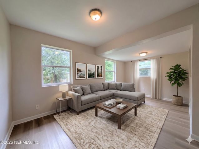 2750 CALLOWAY Circle, Jacksonville, FL 32209