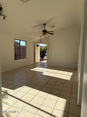6617 W NEZ PERCE Street, Phoenix, AZ 85043