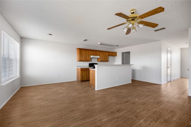 4524 Alamosa Street, Fort Worth, TX 76119