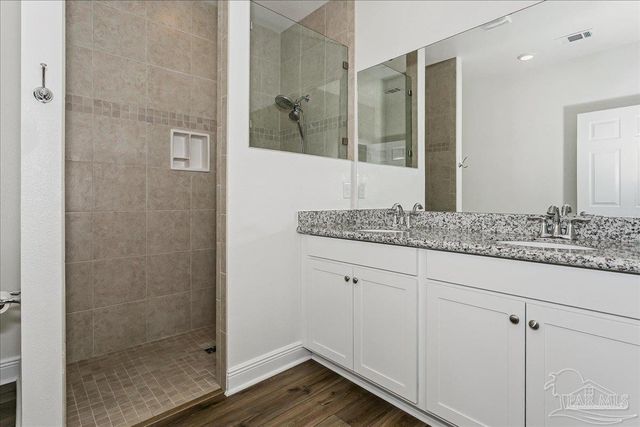 4737 Majestic Palm St, Pace, FL 32571