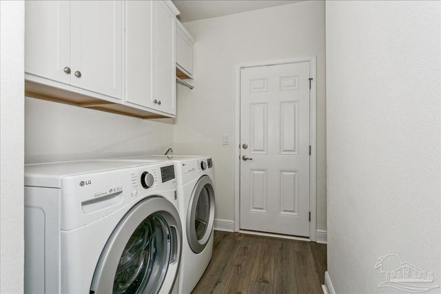 4737 Majestic Palm St, Pace, FL 32571